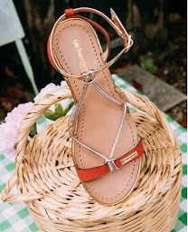 Photo n°13 de Les Tropéziennes Par M. Belarbi Juan les Pins à Antibes (Magasin de chaussures)