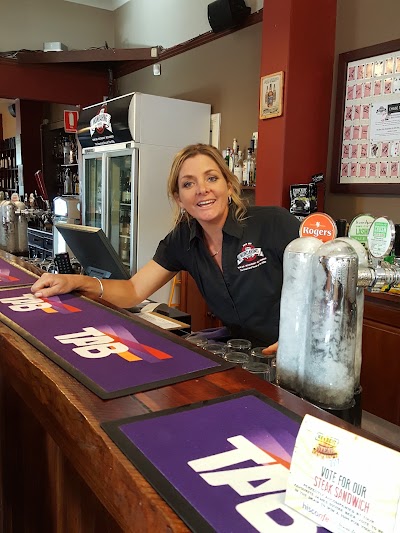 Photos of Mundaring Hotel