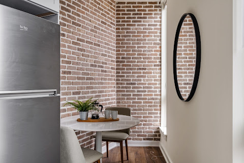 Fishtown Flatiron by null