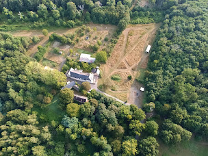 Photo n°9 de Association AVENIR Vacances : La Forêt des Enfants ! à Lavernat (Association pour la jeunesse)