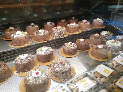 Photos of Makromarket