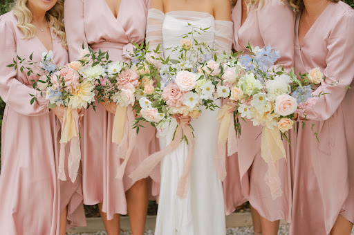 Under the Willow Floral Design - Thumbnail