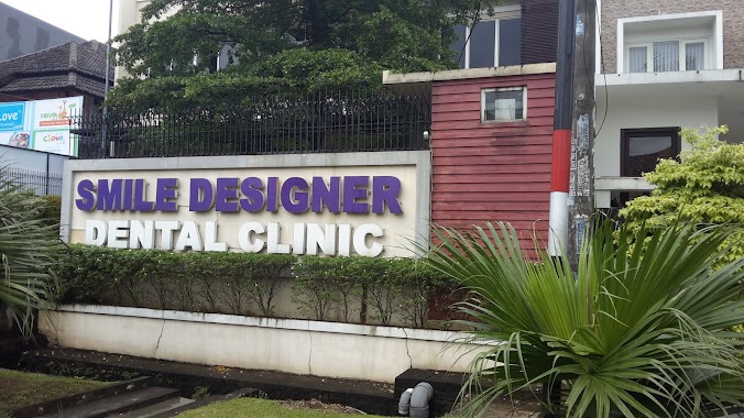 Smile Designer Dental Clinic, Author: Cahyana Wiyana