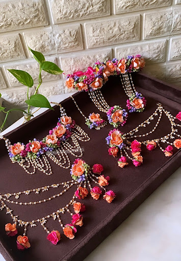 Festive Essentials - Visual