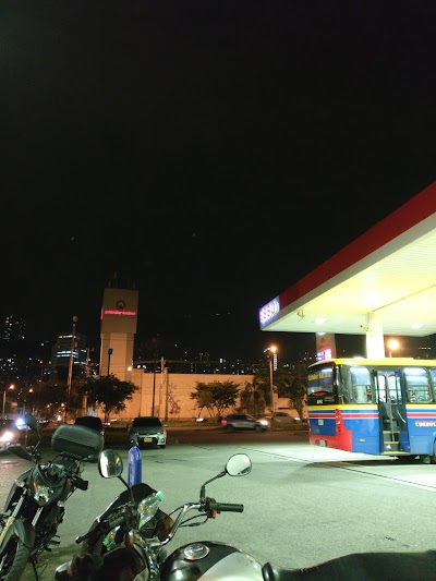 Photos of Esso Industriales