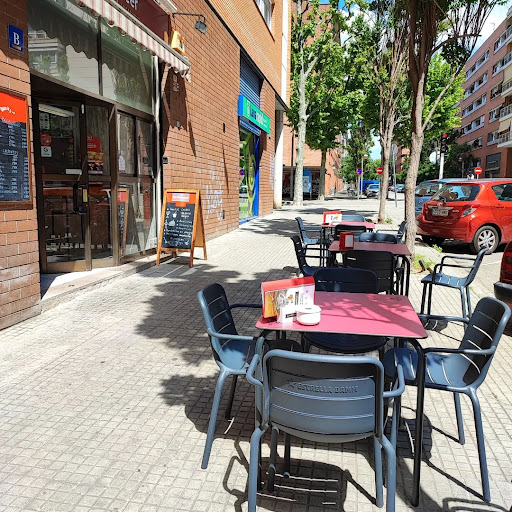 Molletveer Vermut & Tapas