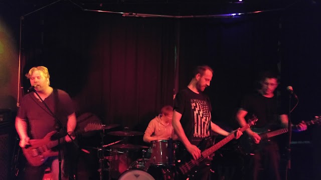 Bar 227