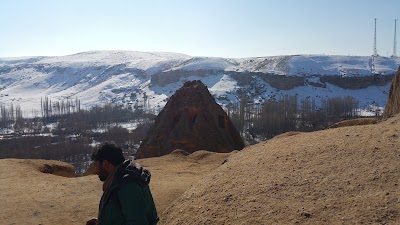 Photos of Selima Cathedral