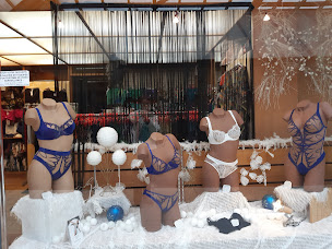 Photo n°3 de Les Caprices de Suzon à La Baule-Escoublac (Magasin de maillots de bain)