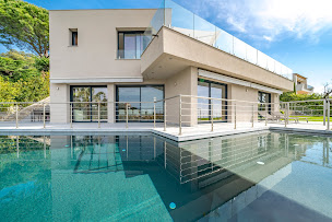 Photo n°13 de Douglas Elliman Valbonne | Agence immobilière de Luxe à Valbonne (Agence immobilière)