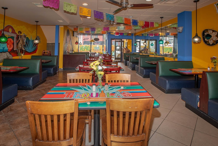 Tequila's restaurant & cantina 2 wyandotte by null