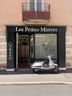 Les Petites Misères Tatouages Millau - Tattoo Millau - Tatoueur Millau - Aveyron- à Millau