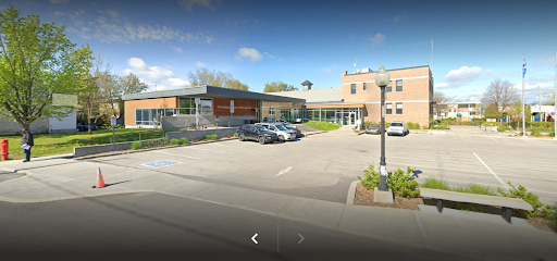 Public Library De Sainte-Anne-De-Bellevue