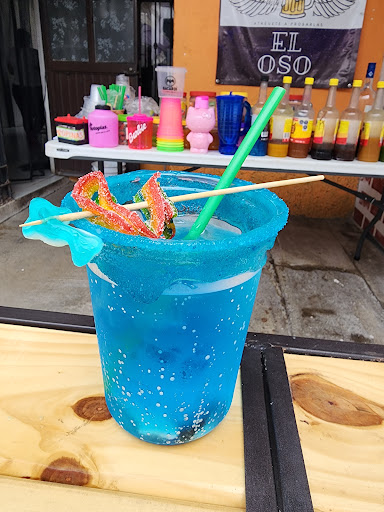 Alitas & drinks "El oso" - Thumbnail