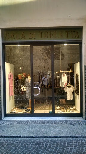 Dorothy Shop - Visual