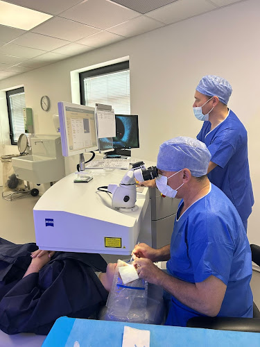 Docteur William Assouline - Opticien