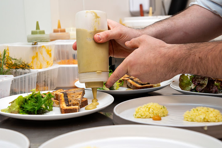 Château de Boisgelin - Hôtel & Restaurant Mathieu Kergourlay by null