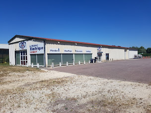 Photo n°1 de Magasin - Comet - Saint Florentin à Saint-Florentin (Magasin de poêles à bois)