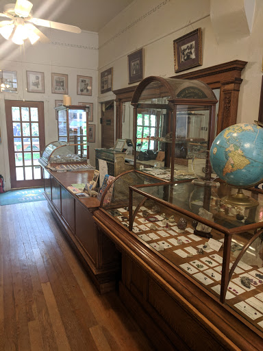 Sapphire Gallery - Thumbnail