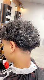 Photo n°6 de HA COIFFURE à Domont (Salon de coiffure)