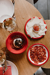 Photo n°9 de ROUGE restaurant - Les Sources de Caudalie à Martillac (Bar à vin)