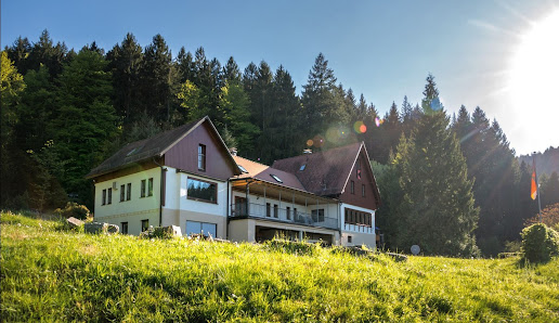 Bildungs- und Ferienheim der Kolpingsfamilie e.V. Auf der Grueb, 76599 Weisenbach, Deutschland
