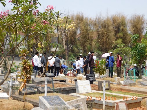 Penggilingan Cemetery, Author: elx mashur