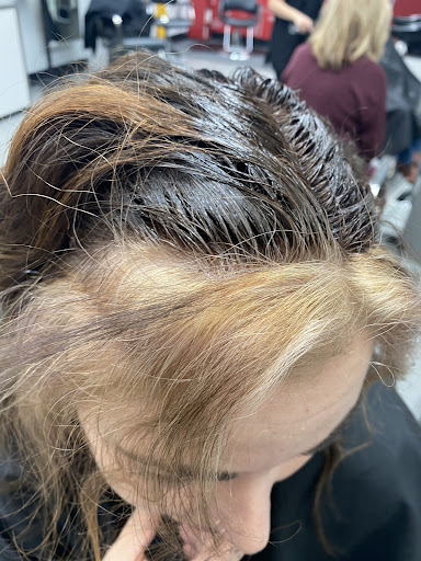 Fantastic Sams Cut and Color - Thumbnail