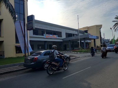 Photos of Faculty of Economics & Business