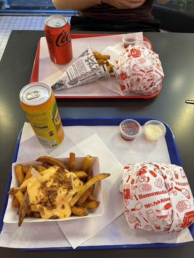 Photo 7 - YOLO Smash Burger