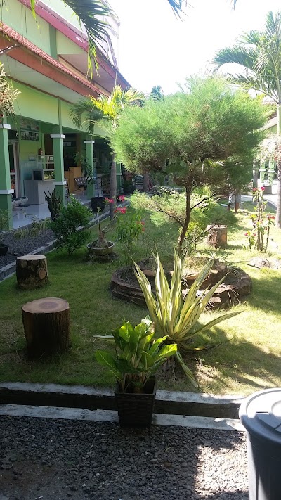 Photos of Community Health Centers Sedati
