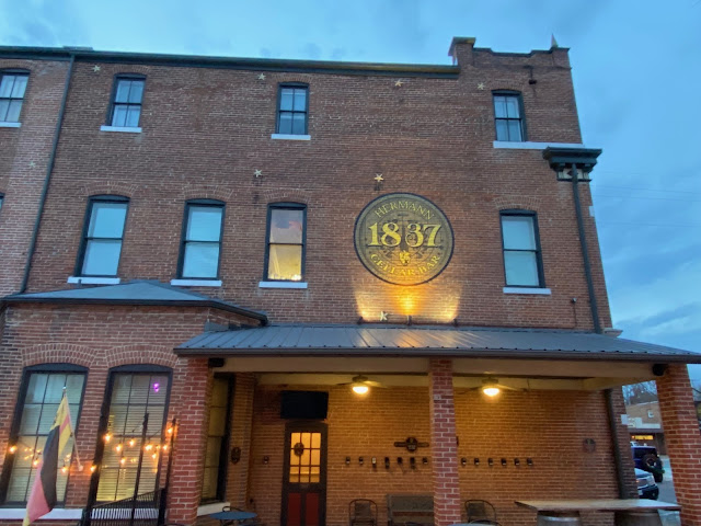 Hermann 1837 Cellar Bar by null