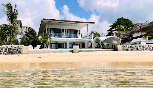 The White House Beach Apartments Koh Phangan