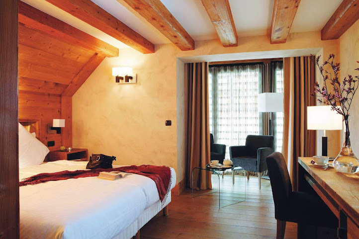 Hôtel-Restaurant Les Alisiers by null