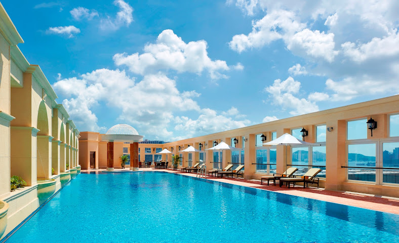 The Royal Garden by null