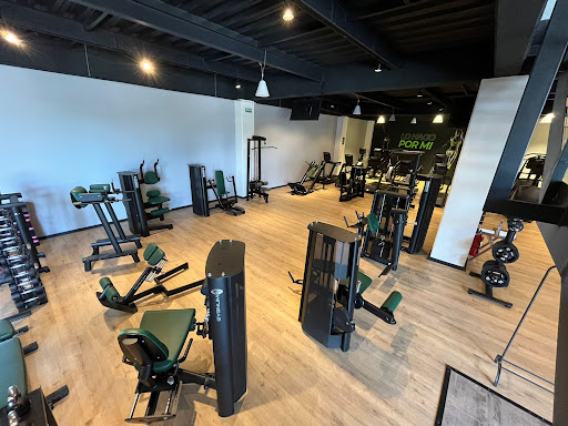 4EVAFIT Women Gym