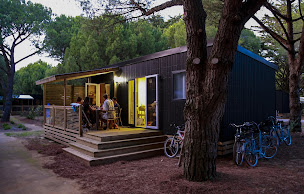 Photo n°13 de Flower Camping Tamarins Plage | Camping Ile de Ré 4 étoiles à Le Bois-Plage-en-Ré (Terrain de camping)