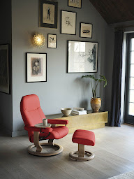 Photo n°27 de Espace Stressless Dijon - Fauteuil relax - Canapés à Perrigny-lès-Dijon (Magasin de meubles de bureau)