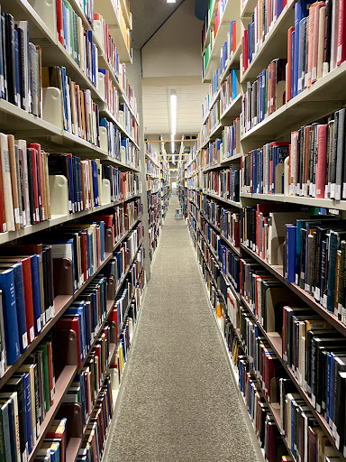 Queen Elizabeth II Library Gallery - Canada