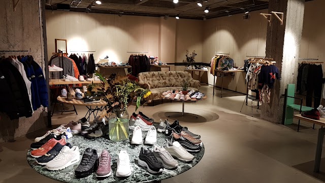Sneakersnstuff