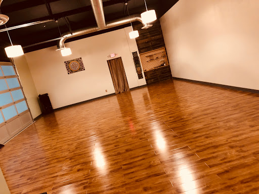 Keller Yoga - Visual