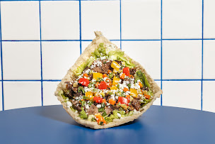 Photo n°51 de Le Glück – Berliner Kebab Maison | Agneau, Poulet Halal & Falafels à Bordeaux (Restaurant végétarien)