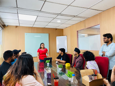 Af1qipmtpkqaeoihmv8pxqsfkw3715mz7wvtpsgibll2=s387 K No