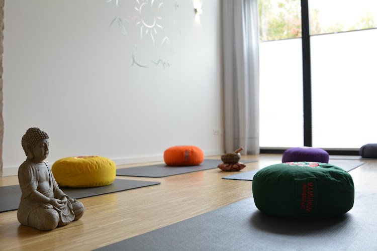 Physiotherapy at the port, Melanie Tells