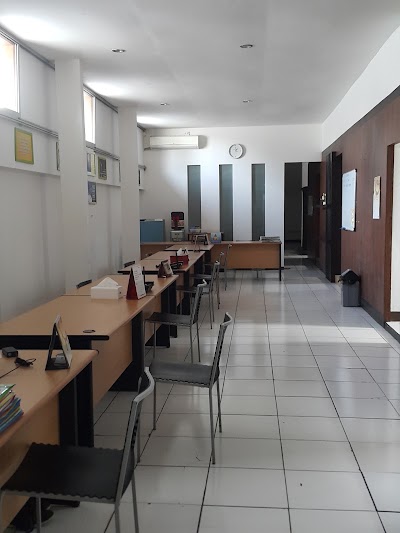 Photos of Ray White Dago
