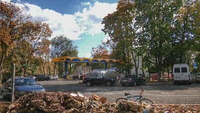 Photos of Petrom