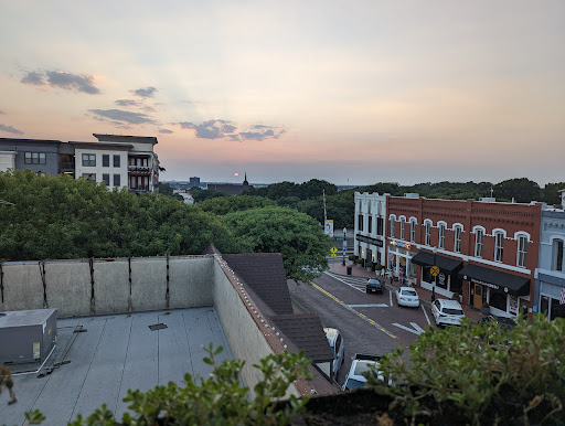 32 Degree Rooftop Bar - Thumbnail