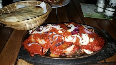 Photos of Max Pizz&eacute;ria