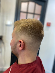 Photo n°9 de Coiffure et Styles Marco Véronique à Grussenheim (Salon de coiffure)