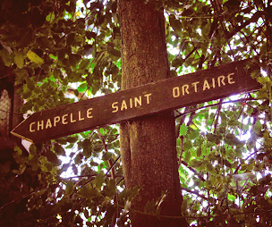Photo n°9 de Chapelle Saint Ortaire - Le Bas Bézier à Bagnoles de l'Orne Normandie (Chapelle)